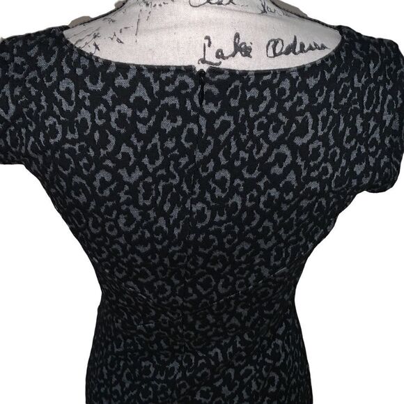 ANN TAYLOR animal print side-gathered short sleeve dress 2 - Picture 7 of 8